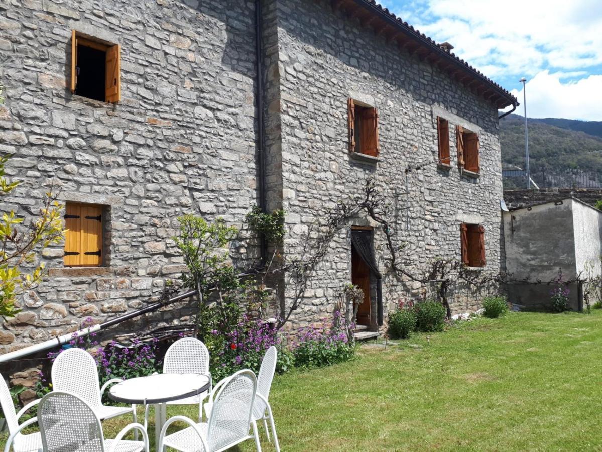 Cirjuana, Casa En El Centro Con Agradable Jardin Y Barbacoa By Pirineos 360