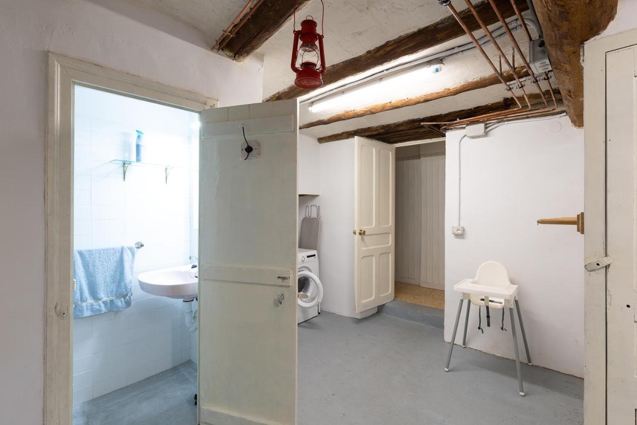 Cirjuana, Casa En El Centro Con Agradable Jardin Y Barbacoa By Pirineos 360 Biescas (Aragon)